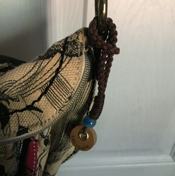 The Sak Foldover Crossbody Floral Bird Design - Picture 11 of 14